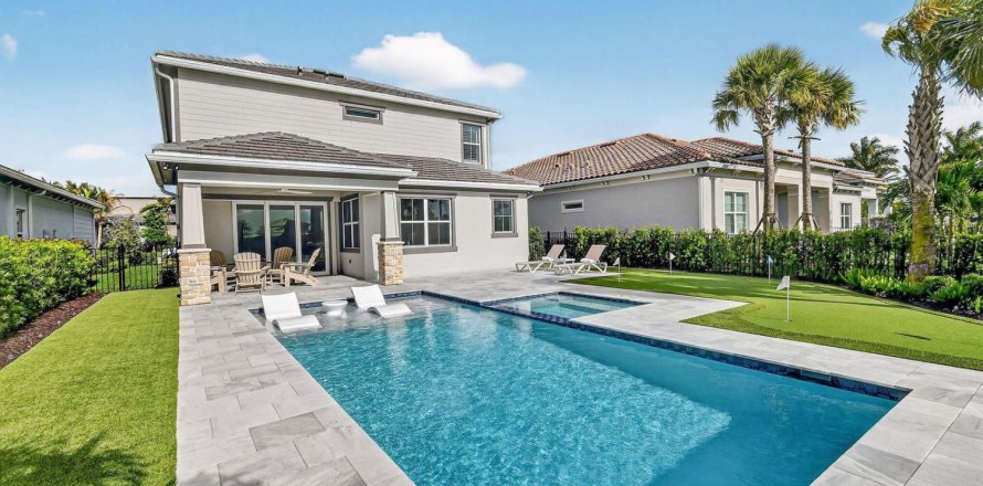 House in Palm Beach Gardens, Florida 4 bedrooms, 252.32 sq.m. № 2146985