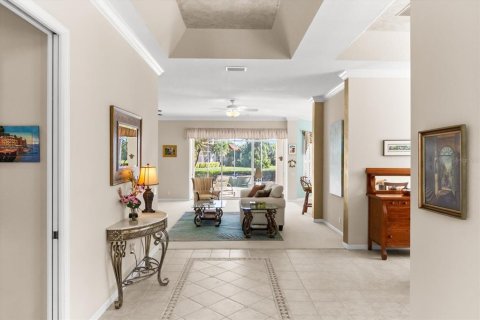 Villa ou maison à vendre à University Park, Floride: 2 chambres, 211.45 m2 № 2428789 - photo 9