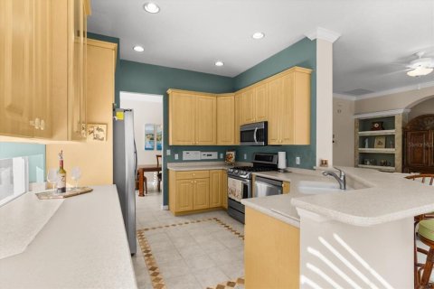 Villa ou maison à vendre à University Park, Floride: 2 chambres, 211.45 m2 № 2428789 - photo 19