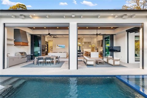 Casa en venta en Sarasota, Florida, 4 dormitorios, 303.05 m2 № 2386584 - foto 6