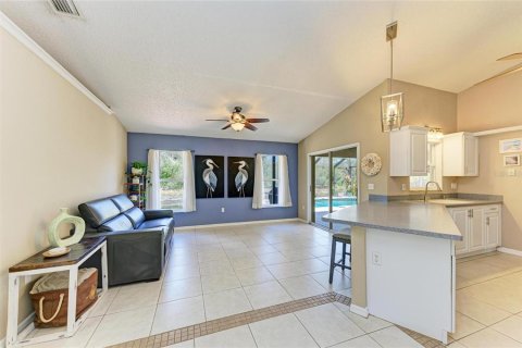 House in Bradenton, Florida 3 bedrooms, 169.18 sq.m. № 1593157 - photo 19