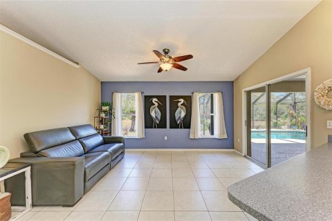 House in Bradenton, Florida 3 bedrooms, 169.18 sq.m. № 1593157 - photo 18