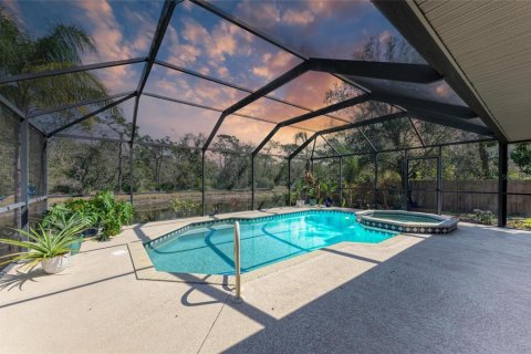House in Bradenton, Florida 3 bedrooms, 169.18 sq.m. № 1593157 - photo 5
