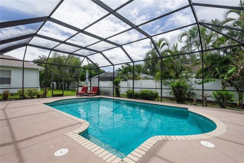 House in Lakewood Ranch, Florida 3 bedrooms, 171.96 sq.m. № 1912630 - photo 22