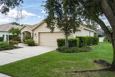 House in Lakewood Ranch, Florida 3 bedrooms, 171.96 sq.m. № 1912630 - photo 30