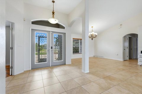 Casa en venta en Port Charlotte, Florida, 4 dormitorios, 185.15 m2 № 2384474 - foto 13