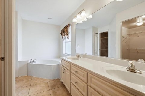 Casa en venta en Port Charlotte, Florida, 4 dormitorios, 185.15 m2 № 2384474 - foto 24