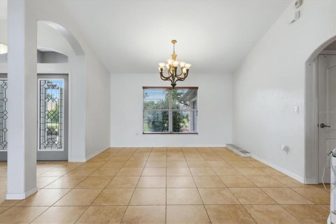 Casa en venta en Port Charlotte, Florida, 4 dormitorios, 185.15 m2 № 2384474 - foto 19