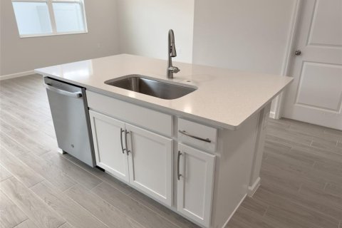 Adosado en alquiler en Apopka, Florida, 3 dormitorios, 170.48 m2 № 1912952 - foto 18