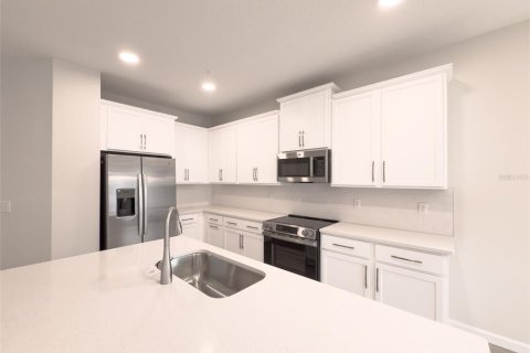 Adosado en alquiler en Apopka, Florida, 3 dormitorios, 170.48 m2 № 1912952 - foto 19