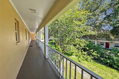 Condominio en alquiler en Seminole, Florida, 2 dormitorios, 83.15 m2 № 1878108 - foto 3