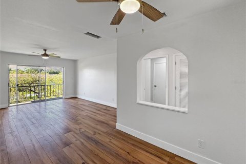 Condominio en alquiler en Seminole, Florida, 2 dormitorios, 83.15 m2 № 1878108 - foto 19