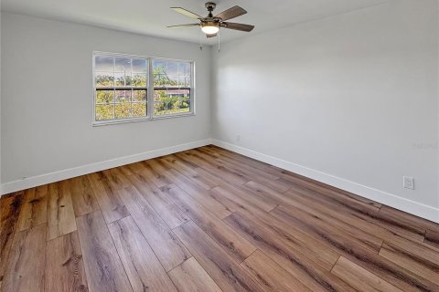Condominio en alquiler en Seminole, Florida, 2 dormitorios, 83.15 m2 № 1878108 - foto 15