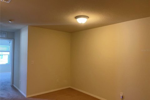 Townhouse in Tampa, Florida 2 bedrooms, 138.98 sq.m. № 1916083 - photo 13