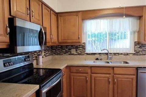 Condominio en venta en Orange City, Florida, 2 dormitorios, 97.45 m2 № 1855777 - foto 7