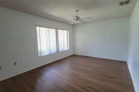 Condominio en venta en Orange City, Florida, 2 dormitorios, 97.45 m2 № 1855777 - foto 12