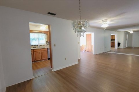Condominio en venta en Orange City, Florida, 2 dormitorios, 97.45 m2 № 1855777 - foto 9