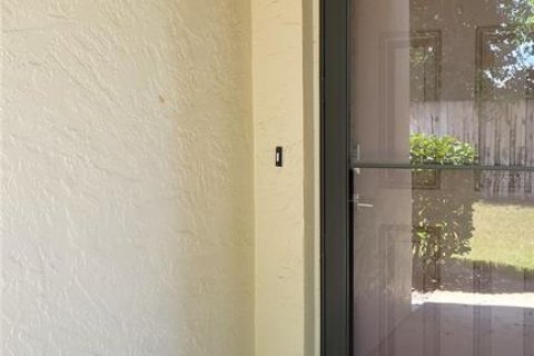 Condominio en venta en Orange City, Florida, 2 dormitorios, 97.45 m2 № 1855777 - foto 2