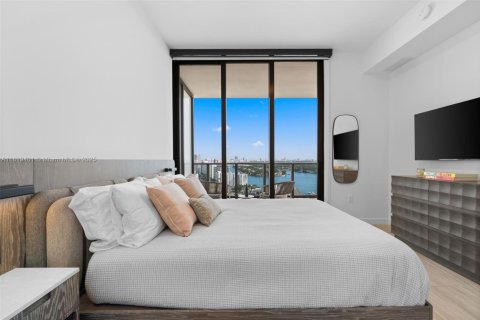 Copropriété à vendre à Miami Beach, Floride: 2 chambres, 74.51 m2 № 1937553 - photo 14