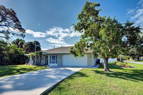 Casa en venta en Venice, Florida, 2 dormitorios, 130.53 m2 № 2388231 - foto 3