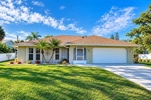 Casa en Venice, Florida 2 dormitorios, 130.53 m2 № 2388231
