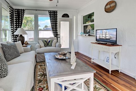 Casa en venta en Venice, Florida, 2 dormitorios, 130.53 m2 № 2388231 - foto 24