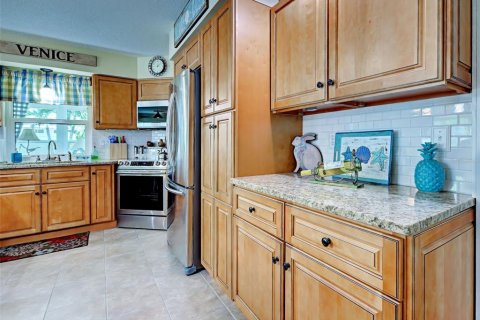 Casa en venta en Venice, Florida, 2 dormitorios, 130.53 m2 № 2388231 - foto 19