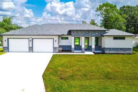 Casa en Punta Gorda, Florida 3 dormitorios, 199.83 m2 № 2308819