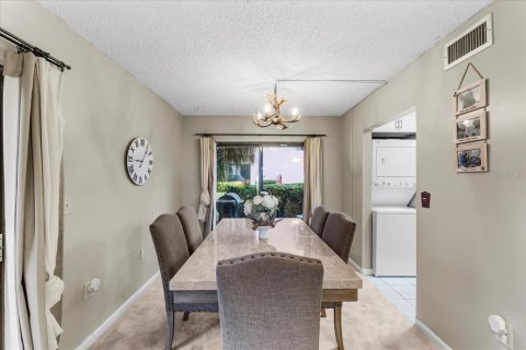 Condo in Lake Wales, Florida, 2 bedrooms  № 1580572 - photo 13