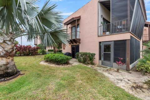 Condo in Lake Wales, Florida, 2 bedrooms  № 1580572 - photo 4