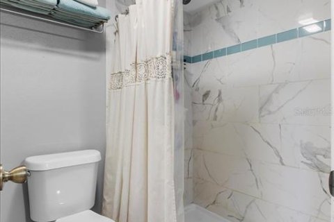 Condo in Lake Wales, Florida, 2 bedrooms  № 1580572 - photo 23