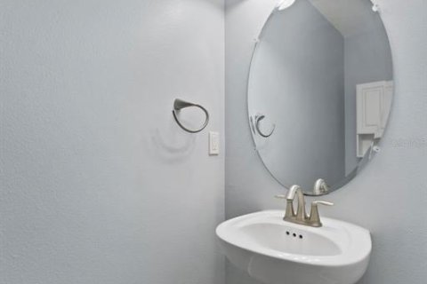 Touwnhouse à vendre à Palm Harbor, Floride: 3 chambres, 195.28 m2 № 1718484 - photo 11