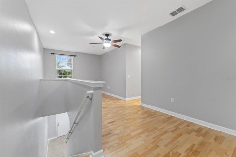 Touwnhouse à vendre à Palm Harbor, Floride: 3 chambres, 195.28 m2 № 1718484 - photo 13