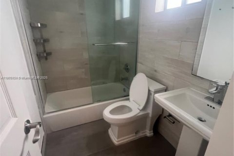 Touwnhouse à louer à Miami, Floride: 4 chambres № 1957281 - photo 10