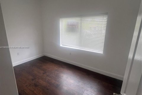 Touwnhouse à louer à Miami, Floride: 4 chambres № 1957281 - photo 7