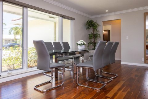 Casa en alquiler en Fort Lauderdale, Florida, 3 dormitorios, 187.66 m2 № 1938103 - foto 17