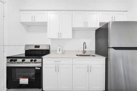 Appartement à louer à North Miami, Floride: 1 chambre, 69.68 m2 № 1947181 - photo 23