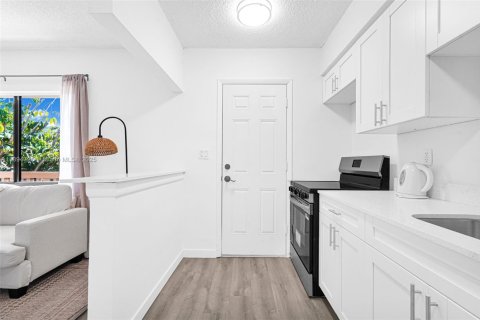 Appartement à louer à North Miami, Floride: 1 chambre, 69.68 m2 № 1947181 - photo 19
