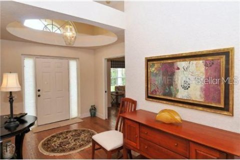 House in University Park, Florida 3 bedrooms, 159.88 sq.m. № 213069 - photo 2