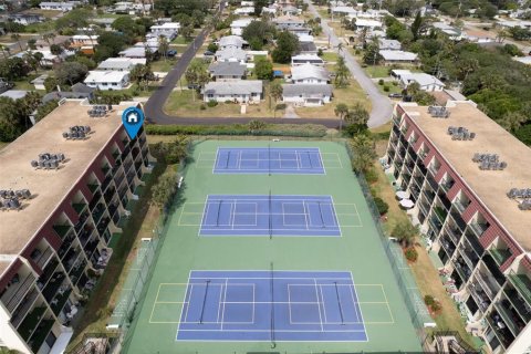 Condo in Daytona Beach, Florida, 1 bedroom  № 1881448 - photo 17