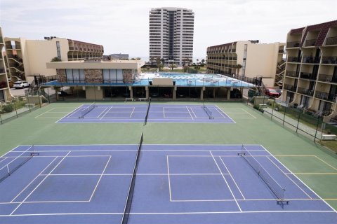 Condo in Daytona Beach, Florida, 1 bedroom  № 1881448 - photo 19