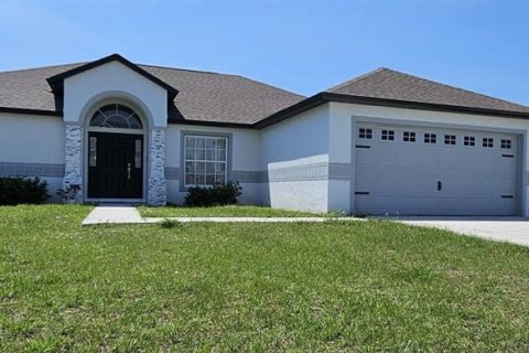 Casa en venta en Kissimmee, Florida, 4 dormitorios, 174.66 m2 № 1793475 - foto 1