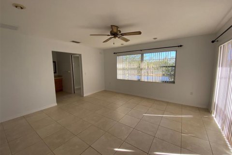 Casa en alquiler en Punta Gorda, Florida, 3 dormitorios, 130.06 m2 № 1554138 - foto 8