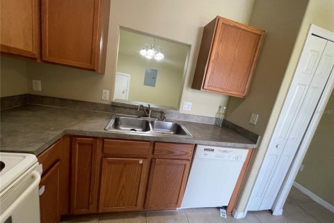 Touwnhouse à louer à Orlando, Floride: 2 chambres, 130.06 m2 № 2416226 - photo 6