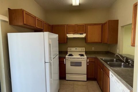 Touwnhouse à louer à Orlando, Floride: 2 chambres, 130.06 m2 № 2416226 - photo 4