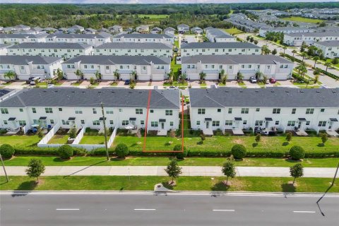 Adosado en venta en Davenport, Florida, 3 dormitorios, 184.69 m2 № 2380786 - foto 5