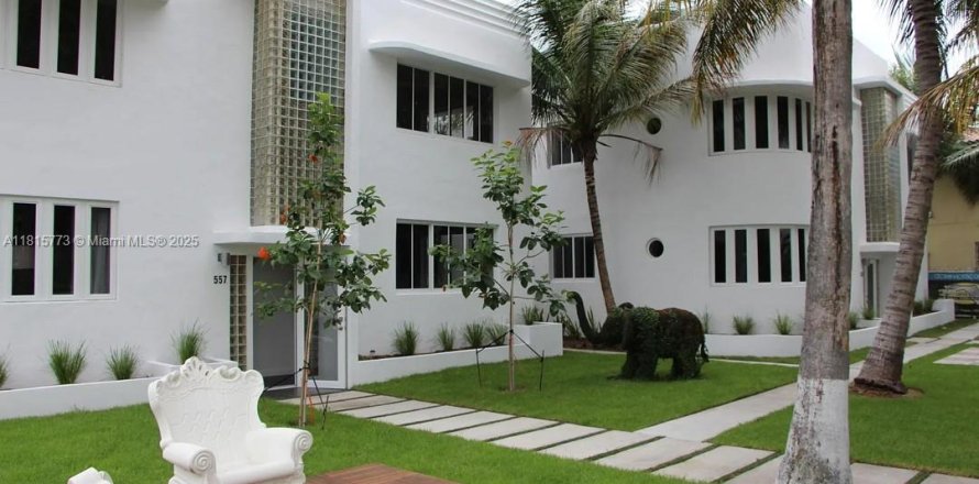 Condominio en Miami Beach, Florida, 1 dormitorio  № 1779656
