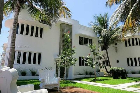 Condominio en venta en Miami Beach, Florida, 1 dormitorio, 46.82 m2 № 1779656 - foto 5