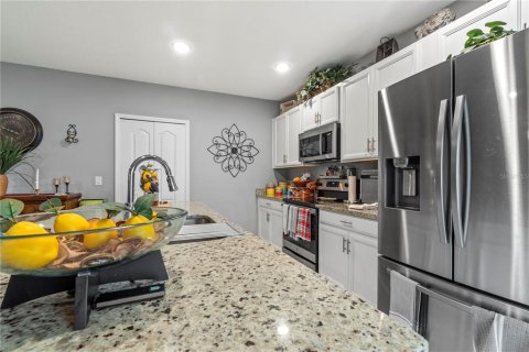 House in Ocala, Florida 4 bedrooms, 175.21 sq.m. № 1870197 - photo 15