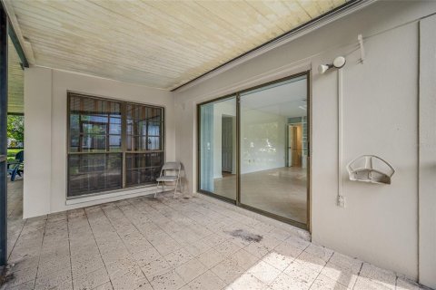 Condo in Clearwater, Florida, 3 bedrooms  № 2368873 - photo 18